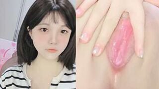 Clip Sex Cực Phẩm Nữ Thần Lồn Hồng Kích Thích Âm Đạo Cực Phẩm