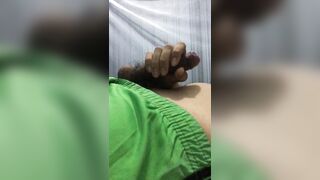 cậu bé cu đen