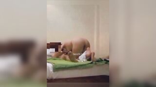 địt e sinh viên kính cận cực dâm trong nhà nghỉ