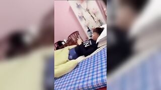 Chị Gái Trải Đời Dụ Dỗ Em Trai Làm Tình Cùng Mình