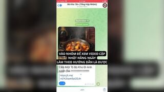 Bé kính cận vô phòng tắm móc lồn lia lịa