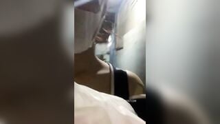 Dâm nữ hàng ngon k mặc đồ lót đi dạo ngoài đường show hàng public