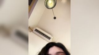 Em teen cực xinh vú bự livetream show hàng cực ngon p3