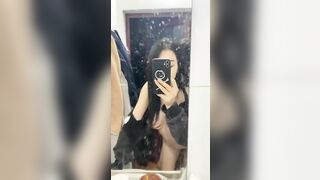 Clip Sex Cặp đôi sinh viên trẻ địt nhau trước gương