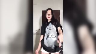 Em Như Tiktok @nngtnhu Thích Nhảy Tóp Tóp Và Chổng Mông