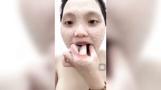 võ anh rủ ny call xem mình tắm cực múp