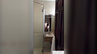 Thu Hằng 2k3 có chồng vẫn thích public khoe lồn some sủng thác loạn