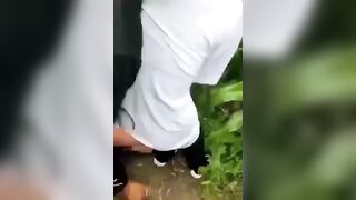 Hiếp Dâm Em Học Sinh Trong Vườn Ngô p2