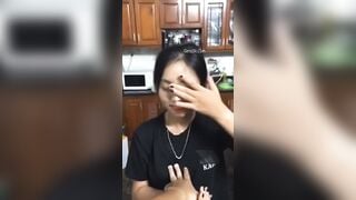 Nữ Sinh 2k5 Làm Con Đĩ Thèm Bú Cu Của Anh