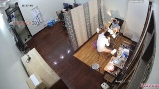 Bác Sĩ Bệnh Viện Việt Đức Hiếp Dâm Khách Đến Khám