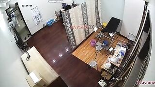 Bác Sĩ Bệnh Viện Việt Đức Hiếp Dâm Khách Đến Khám