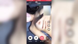 Hà Chi 2k6 Vú Khủng Show Hàng Cho Bạn Thân Xem