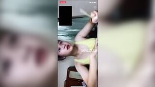 Nguyễn Thị Ngọc Mai Vừa Học Vừa Show Hàng Cho Người Yêu Sục