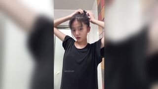 Gái Xinh Thủ Dâm Bắn Nước 20 Phút Mặt Chuẩn Gu Ngoan Hiền