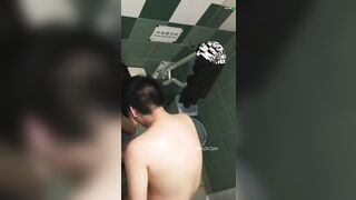 Học Sinh Địt Nhau Trong Nhà Vệ Sinh Bị Bắt Quả Tang 2