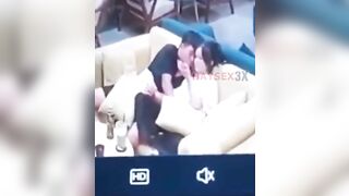 Cặp Đôi Rủ Nhau Vào Trong Quán Trà Sữa Bú Cu