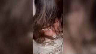 Địt Em Thy Được Khuyến Mãi Thêm Con Bạn Thân Của Ẻm