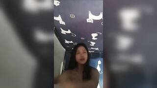 bảo với mẹ là học nhưng vô phòng là caII sâu hàng cho trai xem