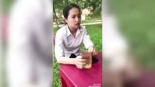 Còn đi học không lo học lại thích làm tiểu tam thì như này quá nhẹ nhàng