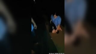 cặp đôi địt nhau giữa đường bị phát hiện