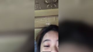 Vũ Thị Vân Anh  Show Vú Mới Lớn Cho Bạn Thân Thẩm