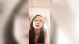 Thảo Ly Vừa Học Vừa Call Show Vú Cùng Bạn Thân