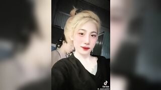 E Trân Idol Tiktok Mới Nổi E Tên Trân Em Trất Dâm