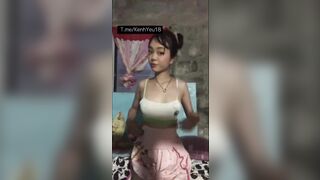 E Gái Mặt Xinh cực dâm thủ dâm , nhảy cực cuốn mời ae thẩm nhé