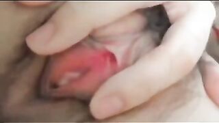 Bé Vân Anh lộ clip show bướm xinh cực non