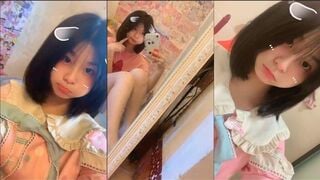 em gái loli show hàng thủ dâm với body mới lớn cực nứng