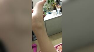 Địt Con Bạn Thân Mũm Mĩm Say Sỉn Cực Xinh Và Dâm Đãng