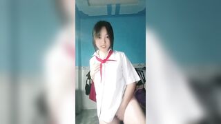 phương thảo 2k8 show hàng thủ dâm cho ny xem bím múp mới lớn phần 2