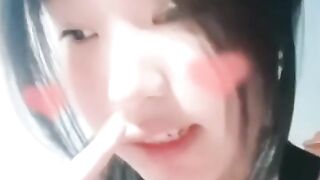 phương thảo 2k8 show hàng thủ dâm cho ny xem bím múp mới lớn phần 2