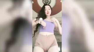 Mỹ Hằng Call Show Hàng Thủ Dâm Cùng Trai Lạ