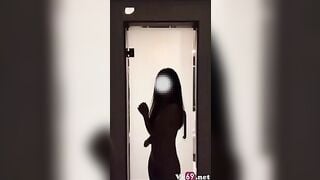 Cũng là trend tắt đèn tiktok nhưng trend này lạ lắm