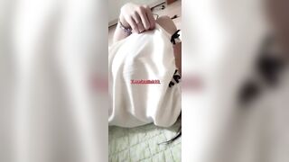 em sinh viên mình dây show show cặp ngực trắng hồng to tròn cho anh người yêu xem