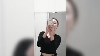 em sinh viên đại học kinh tế chuppy mông to show mông bím múp rụp