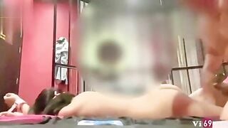 Em muốn anh đút chim khủng vào thì anh cứ vét máng với tét đít em