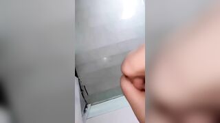 Cô sinh viên cùng bím múp mút cạn tinh của bạn thân